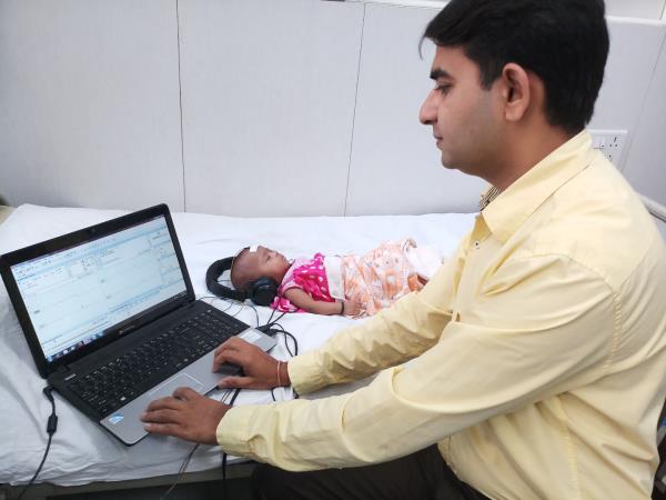 Hearing testing for infant in Sadashiv Peth